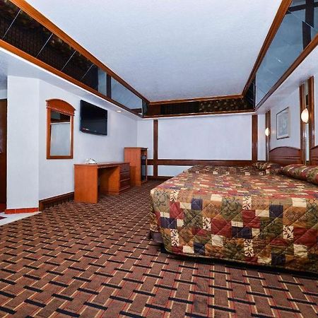 Americas Best Value Inn & Suites Los Angeles Downtown Sw Exteriör bild