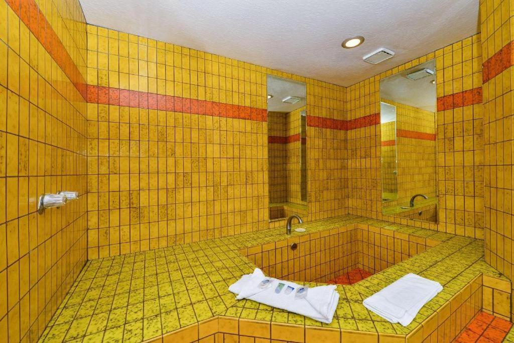 Americas Best Value Inn & Suites Los Angeles Downtown Sw Exteriör bild